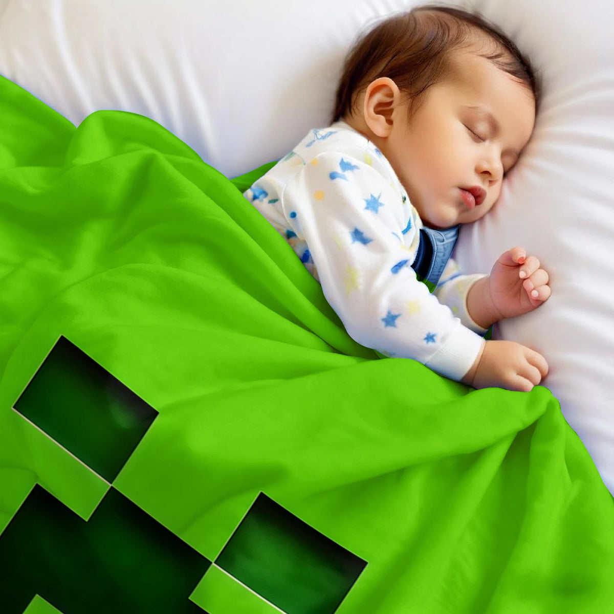 C-Creeper Lightweight Microfiber Soft Christmas Fleece Blanket Warm Cozy Throw for Bed Sofa Office Travel All Season
