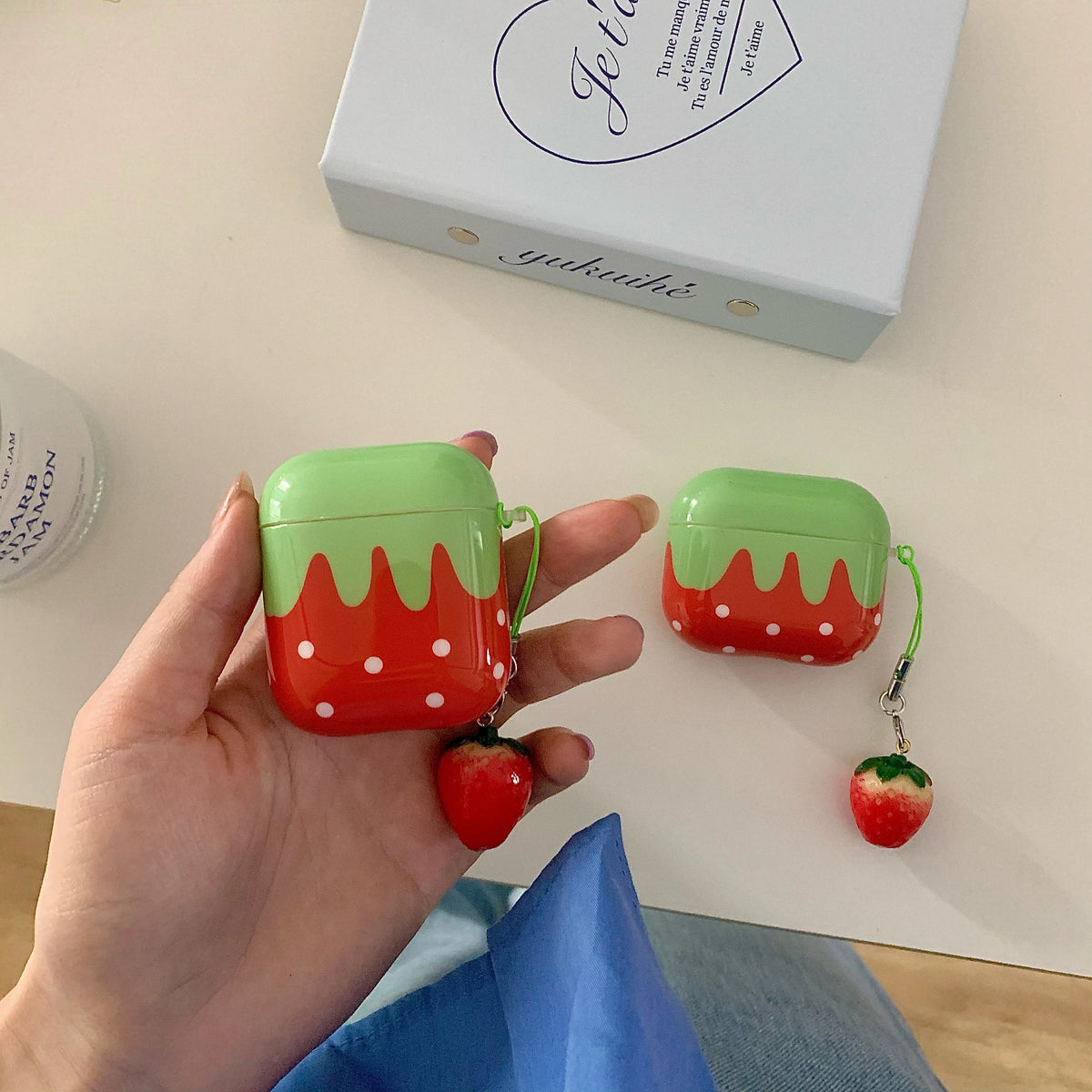 Cute Lovely White Polka Point Red Strawberry Glossy Earphones Cover Case for AirPods 1 2 3 4 5 Pro 2 Pro 3 with Charm Pendant