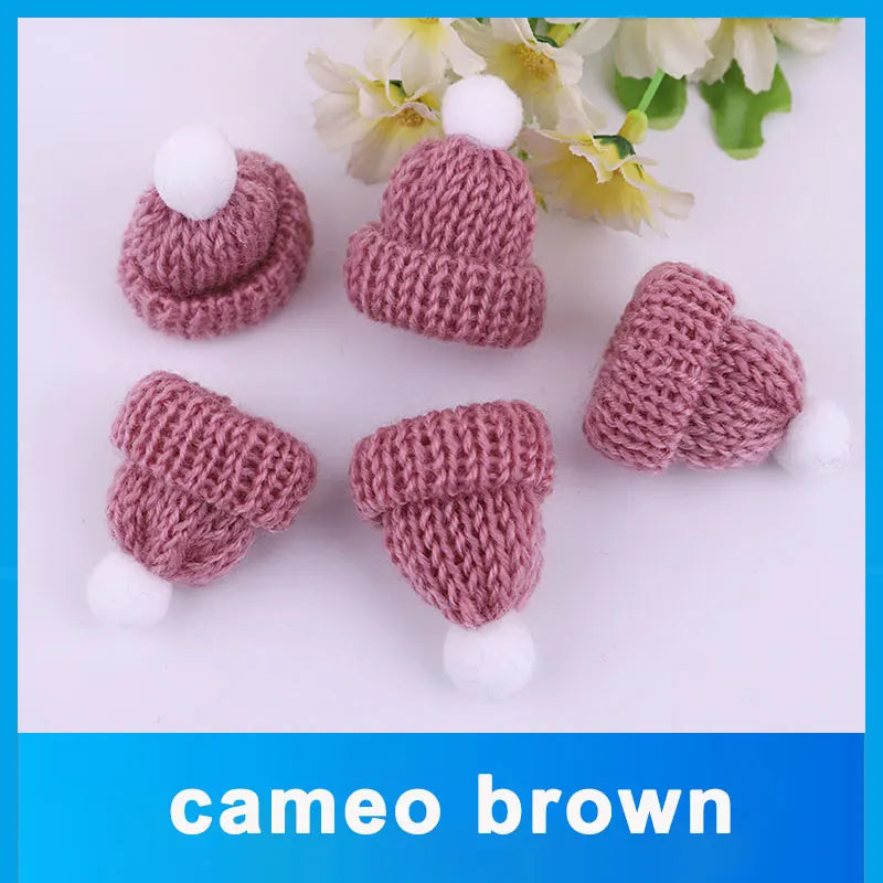10-50Pcs Mini Knitting Hats Christmas DIY Craft Knitting Doll Hats Mini Wool Hat for Christmas Tree Ornaments DIY Hair Accessory