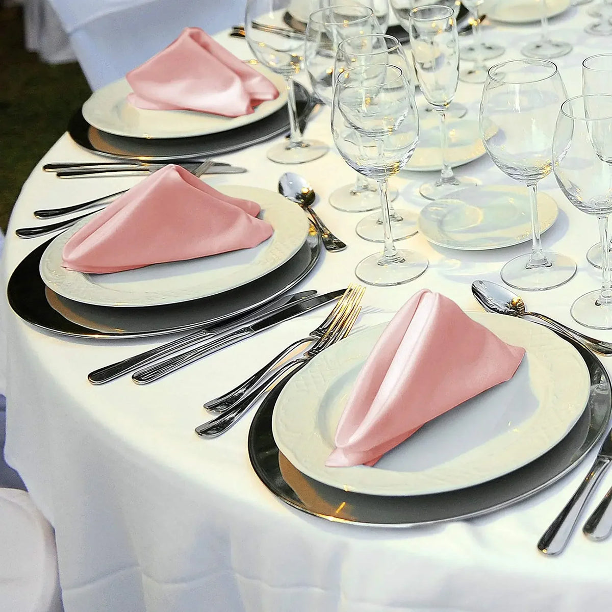 10pcs Satin Napkin 43cmX43cm Serving Table Decor Dinner Towel for Wedding Party Home Hotel Christmas Decor Table Napkins Green