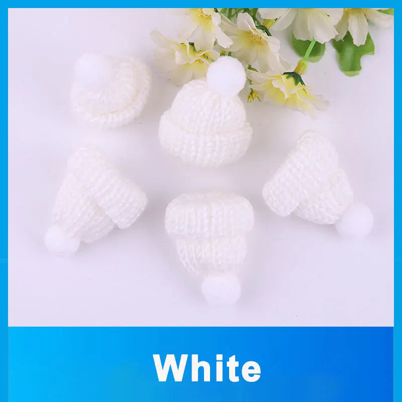 10-50Pcs Mini Knitting Hats Christmas DIY Craft Knitting Doll Hats Mini Wool Hat for Christmas Tree Ornaments DIY Hair Accessory