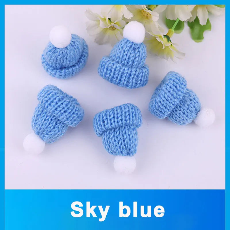10-50Pcs Mini Knitting Hats Christmas DIY Craft Knitting Doll Hats Mini Wool Hat for Christmas Tree Ornaments DIY Hair Accessory