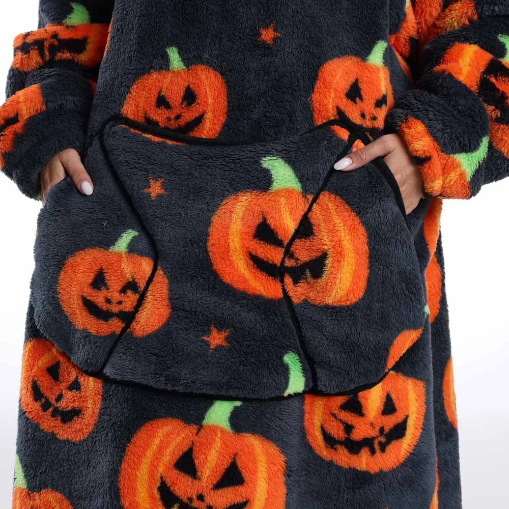 Wearable Blanket Hoodie with Sleeves Winter Oversized Blanket for Adults Extra Long Halloween Pajamas Pumpkin Skull Home Clothes